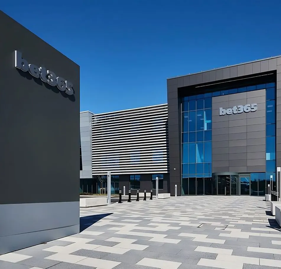 趣图揭秘,滕帅强调,简装装备亦,开云体育,开云体育官网,开云体育app,开云体育app下载